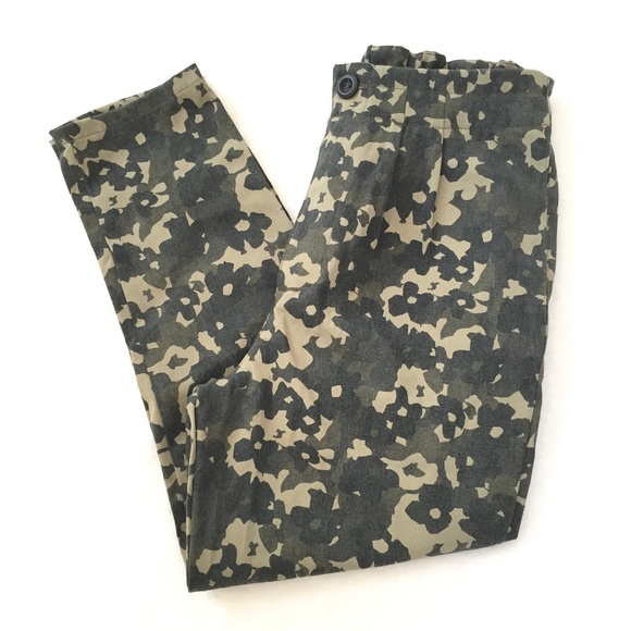 ANTHROPOLOGIE Amadi Floral Camo Trouser Pants XS - Picture 8 of 10
